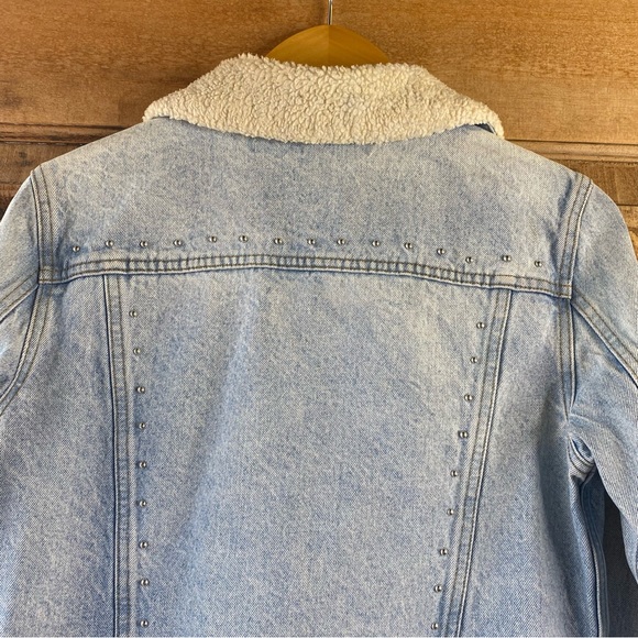 Rebecca Minkoff Denim Studded Detail Sherpa Collar Jean Jacket Size M - Picture 10 of 10
